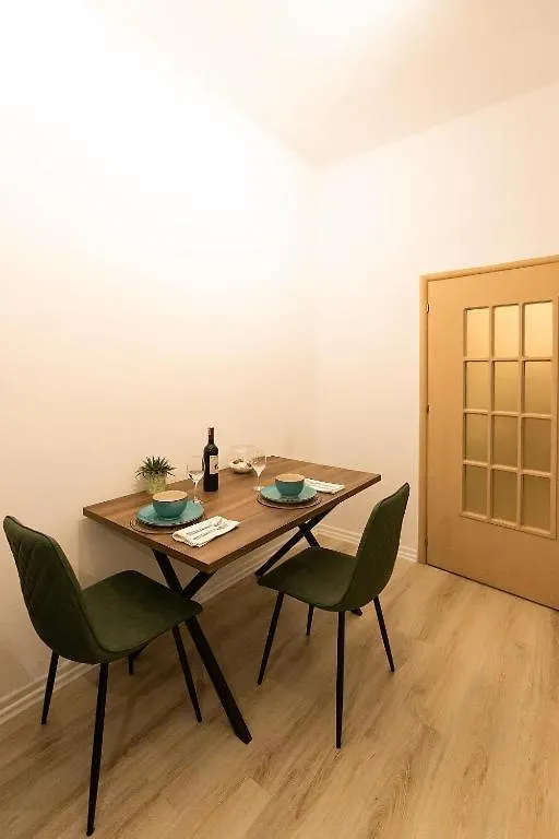 Apartment Comfy Studio Tirana